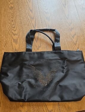 VS 2025 Fashion Show Tote
